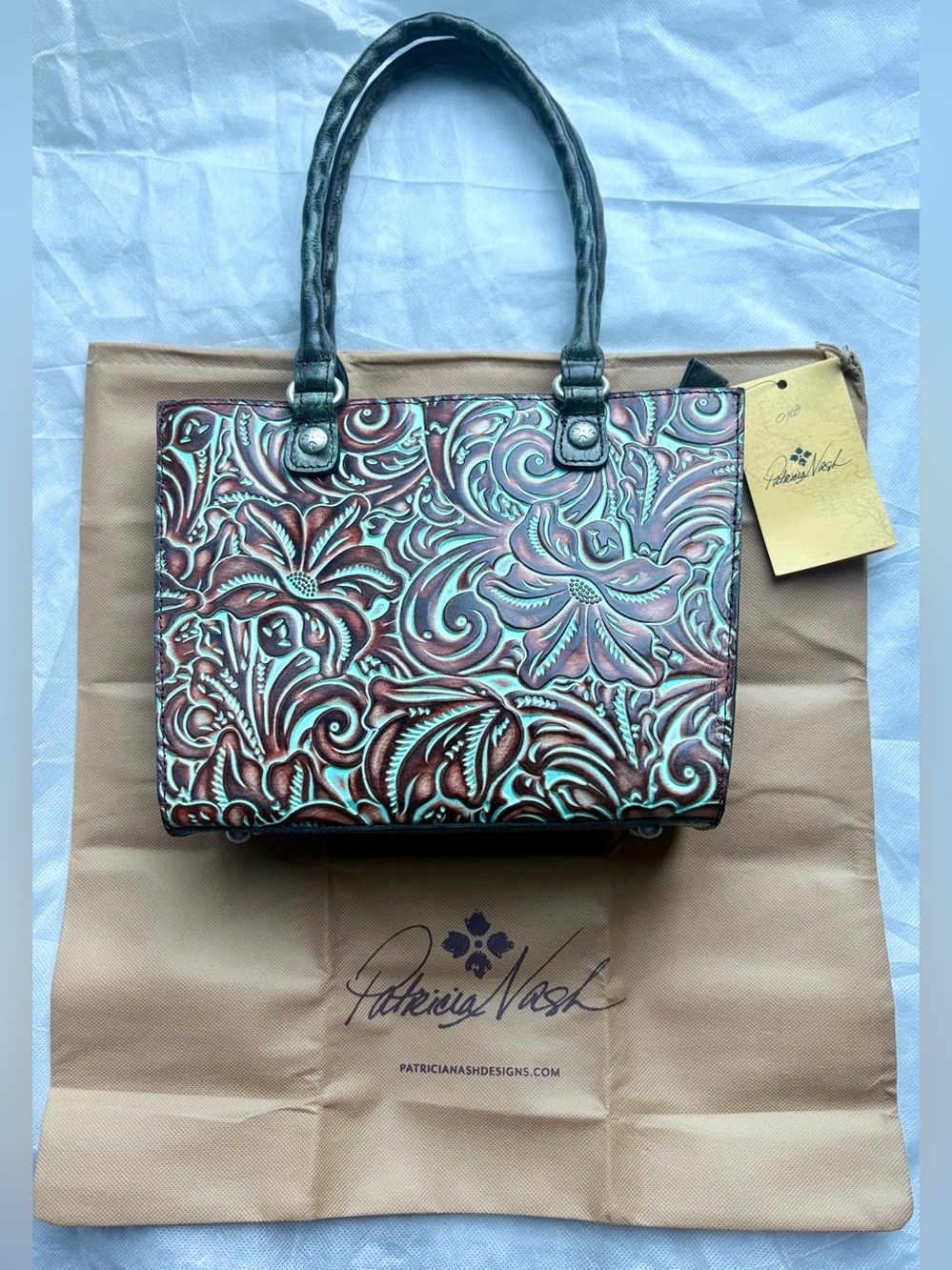NWT Patricia Nash Turqoise Leather Brindley Tote w/dust bag